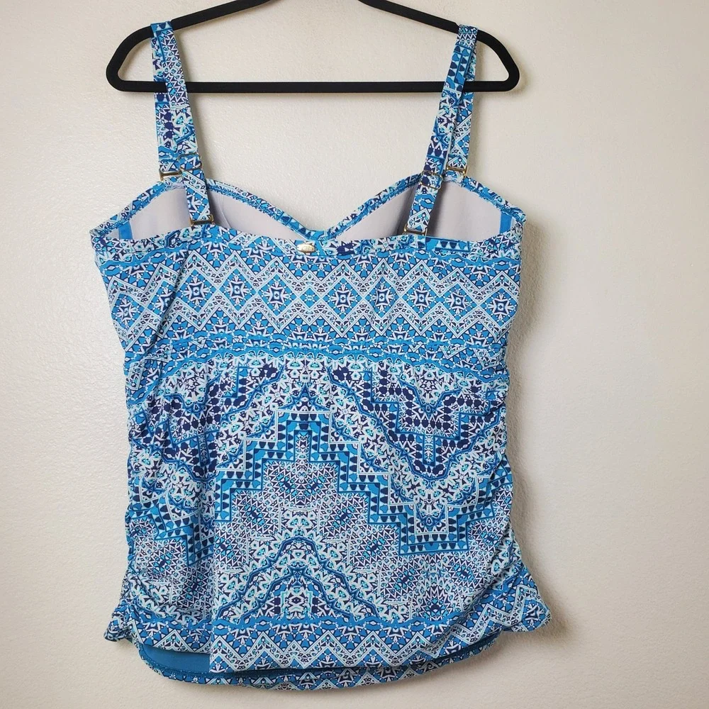 Curve by Sunsets‎ Tangier Iconic Twist Underwire Tankini Swim Top Blue White 20W